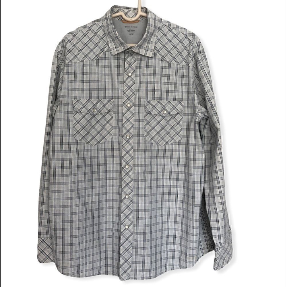 Banana Republic Shirt - Pearl Snaps - Long Sleeve - White/Blue - Western Style